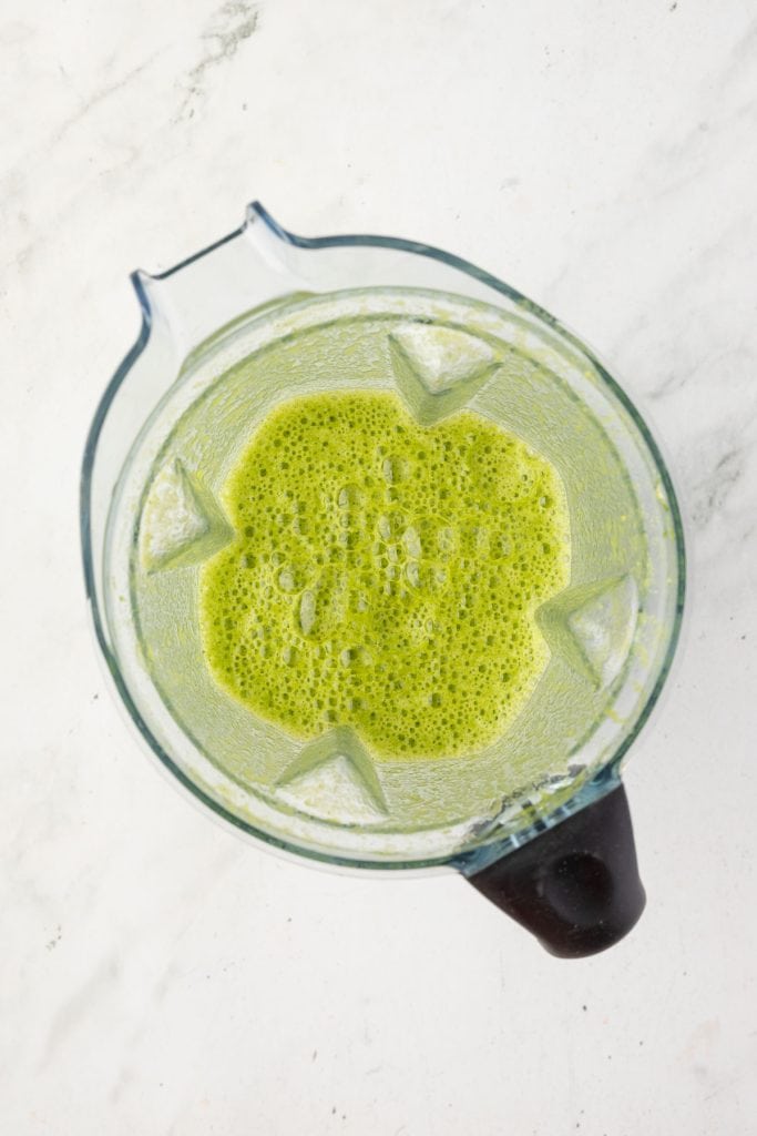 Green rice in a blender.