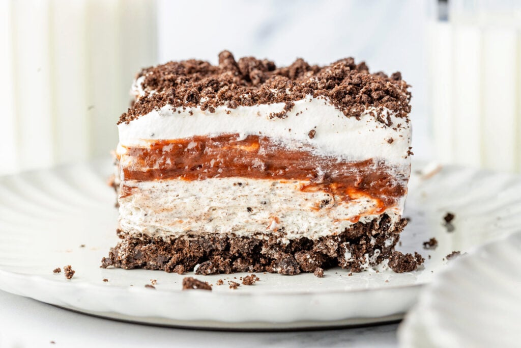 Oreo Lasagna on a plate