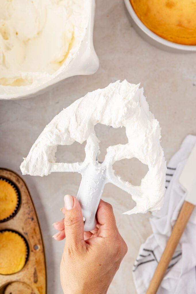 American Buttercream Frosting .