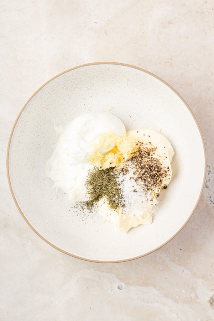 Yogurt sauce in a bowl