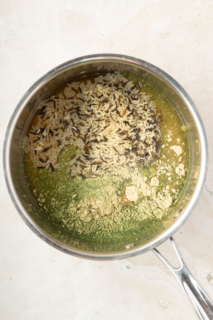 Rice mix in a pot