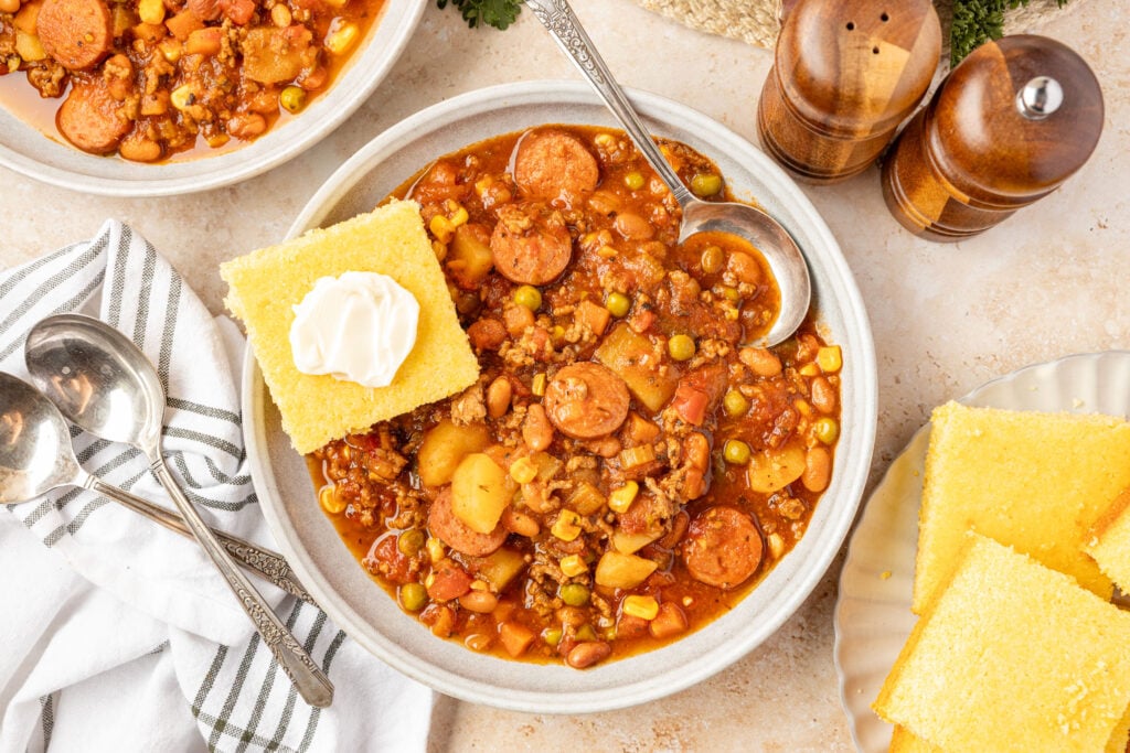 Can I stew in a bowl with cornbread?